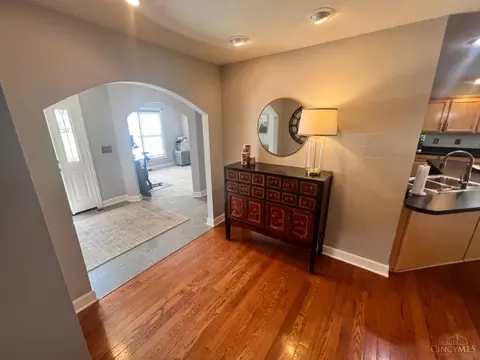 Entry Way - 335 Apple Rd, Amelia, OH 45102 photo 2 of 3