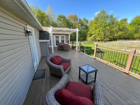 Exterior - 335 Apple Rd, Amelia, OH 45102 photo 5 of 25