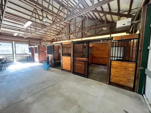 Exterior - 335 Apple Rd, Amelia, OH 45102 photo 17 of 25