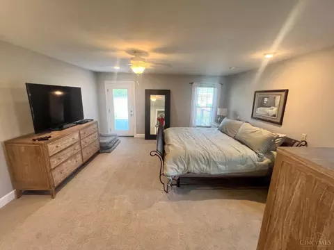Bedroom - 335 Apple Rd, Amelia, OH 45102 photo 2 of 4