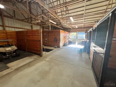Exterior - 335 Apple Rd, Amelia, OH 45102 photo 18 of 25
