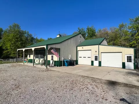 Exterior - 335 Apple Rd, Amelia, OH 45102 photo 9 of 25