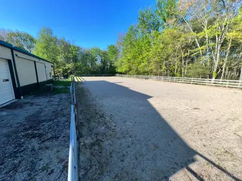 Exterior - 335 Apple Rd, Amelia, OH 45102 photo 22 of 25