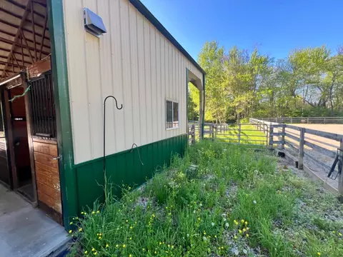 Exterior - 335 Apple Rd, Amelia, OH 45102 photo 12 of 25