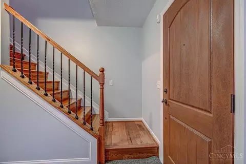 Entry Way - 3939 River Rd, Fairfield, OH 45014 photo 1 of 1