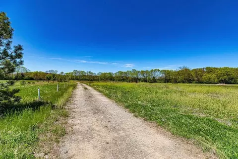 View/Area - 3939 River Rd, Fairfield, OH 45014 photo 1 of 8