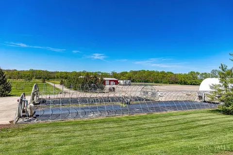 View/Area - 3939 River Rd, Fairfield, OH 45014 photo 4 of 8