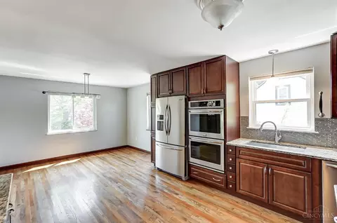 Kitchen - 2304 Galbraith Rd, Cincinnati, OH 45237 photo 5 of 5