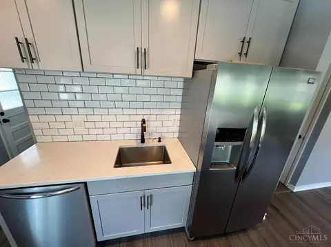 Kitchen - 8150 Queens Ave, Cincinnati, OH 45236 photo 4 of 4