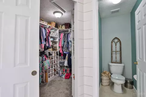Bath - 981 Arborrun Dr, Cincinnati, OH 45233 photo 7 of 7