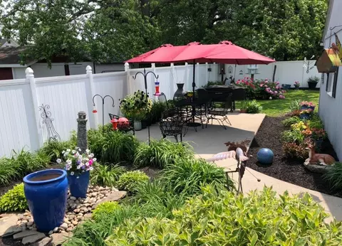 Exterior - 1306 Bonnell Ave, Reading, OH 45215 photo 4 of 13