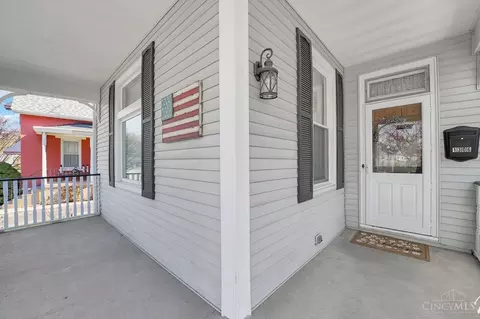 Exterior - 1306 Bonnell Ave, Reading, OH 45215 photo 2 of 13