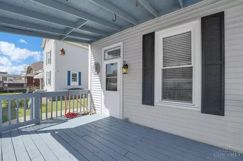 Exterior - 1306 Bonnell Ave, Reading, OH 45215 photo 7 of 13