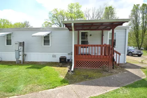 Exterior - 80 Center St, Georgetown, OH 45121 photo 10 of 11
