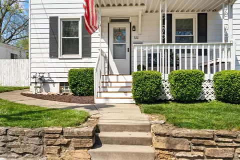 Exterior - 322 Willow Ave, Glendale, OH 45246 photo 2 of 10