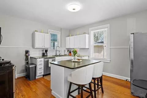 Kitchen - 322 Willow Ave, Glendale, OH 45246 photo 1 of 3