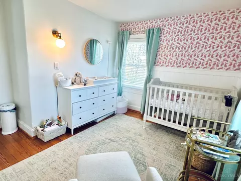 Bedroom - 322 Willow Ave, Glendale, OH 45246 photo 4 of 6