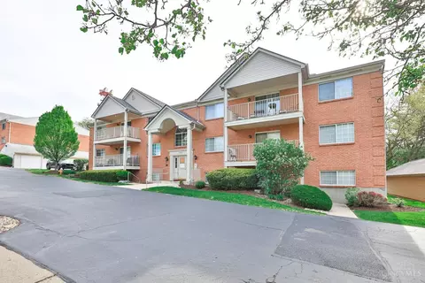 5761 Cheviot Rd #3A, Cincinnati, OH 45247