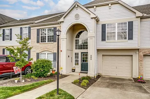 200 Gateway Dr #I, Milford, OH 45150