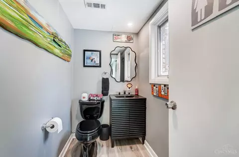 Bath - 9059 Foxhunter Ln, Cincinnati, OH 45242 photo 7 of 7