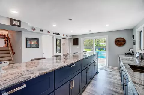 Kitchen - 9059 Foxhunter Ln, Cincinnati, OH 45242 photo 11 of 11