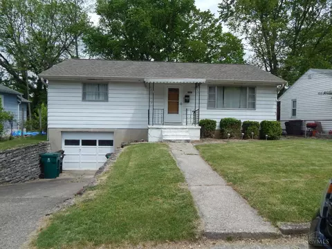6582 Haley Ave, Cincinnati, OH 45227