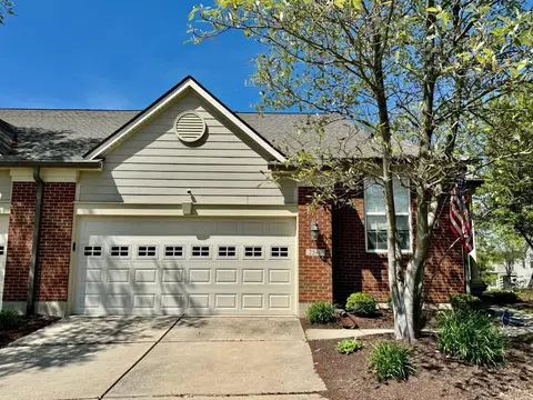 2540 Eagle View Dr, Beavercreek, OH 45431