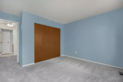 Bedroom - 554 Maple Ln, Mason, OH 45040 photo 2 of 3