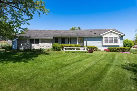 114 Queen Ann Ct, Springboro, OH 45066