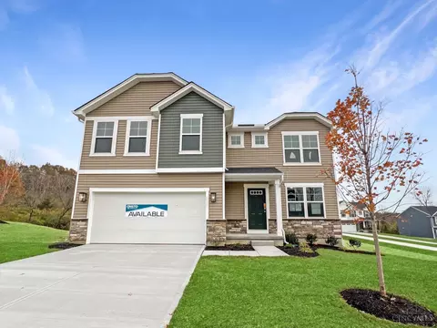 112 Holly Oak Ct, Hamilton, OH 45013