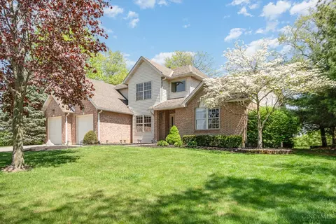 Exterior - 6258 Eagle Point Dr, Hamilton, OH 45011 photo 2 of 11