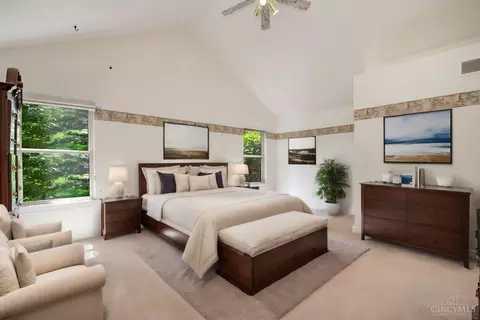 Bedroom - 6258 Eagle Point Dr, Hamilton, OH 45011 photo 1 of 3