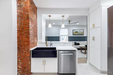Kitchen - 2724 Minot Ave, Cincinnati, OH 45209 photo 6 of 7