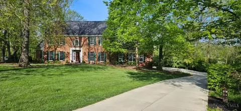 651 Meadowcrest Rd, Cincinnati, OH 45231