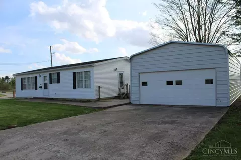 281 College St, Sabina, OH 45169