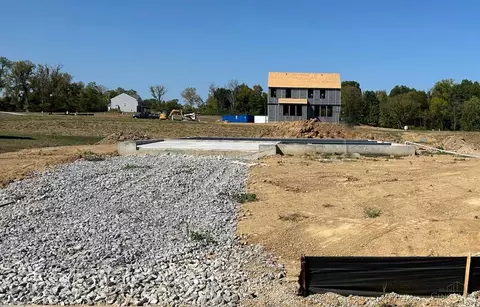 7516 Pheasant Run Ct, Colerain Twp, OH 45247