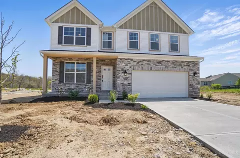 7334 Hunters Ridge Dr, Colerain Twp, OH 45247