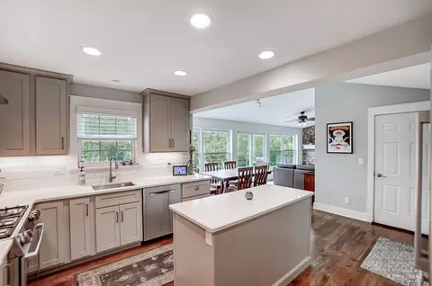 5522 Pinecrest Dr, Cincinnati, OH 45238 photo 20