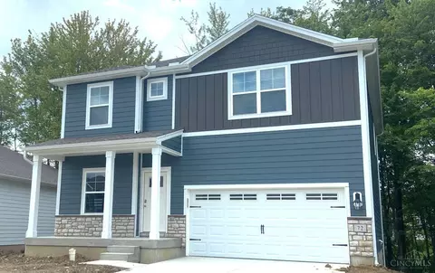 72 Snapdragon Dr, Amelia, OH 45102