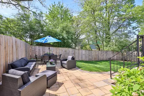 Exterior - 3303 Lambert Pl, Cincinnati, OH 45208 photo 5 of 7