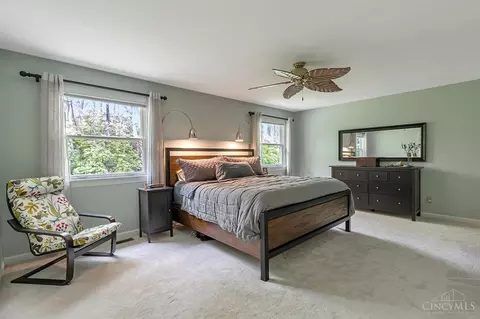 Bedroom - 861 Eaglesknoll Ct, Cincinnati, OH 45230 photo 1 of 6