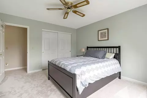 Bedroom - 861 Eaglesknoll Ct, Cincinnati, OH 45230 photo 6 of 6