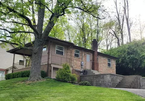8225 Sheed Rd, Colerain Twp, OH 45247