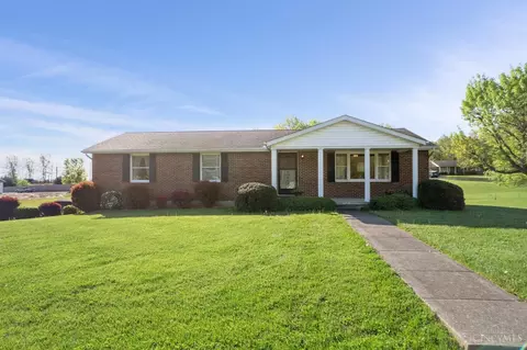104 Biddle Ln, Seaman, OH 45679