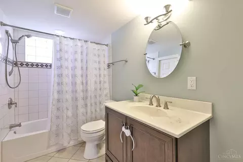 3798 Hyde Park Ave, Cincinnati, OH 45209 photo 33