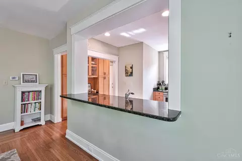 3798 Hyde Park Ave, Cincinnati, OH 45209 photo 13