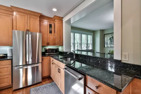 3798 Hyde Park Ave, Cincinnati, OH 45209 photo 14
