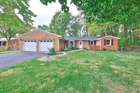 5741 Linda Way Dr, Milford, OH 45150