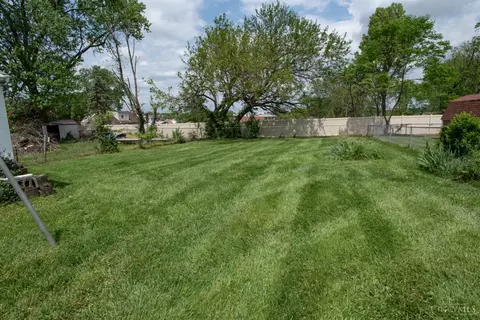 Exterior - 736 Maple Dr, Reading, OH 45215 photo 7 of 8