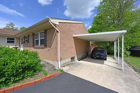 8340 Vicksburg Dr, Cincinnati, OH 45249 photo 5